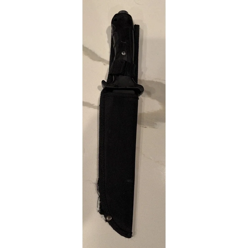 Frost Cutlery Tactical Survival Knife Fixed Blade Sheath Serrated Gut Hook 12